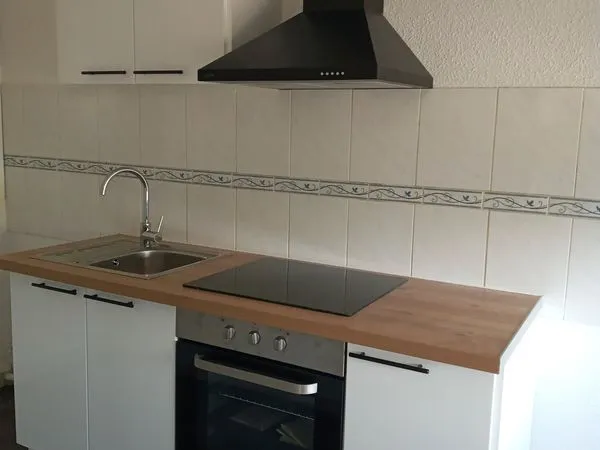 À LOUER - Bel appartement F1 rénové à Metz (57070)