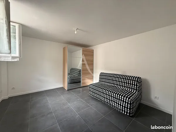 Studio 1 pièce 21 m²