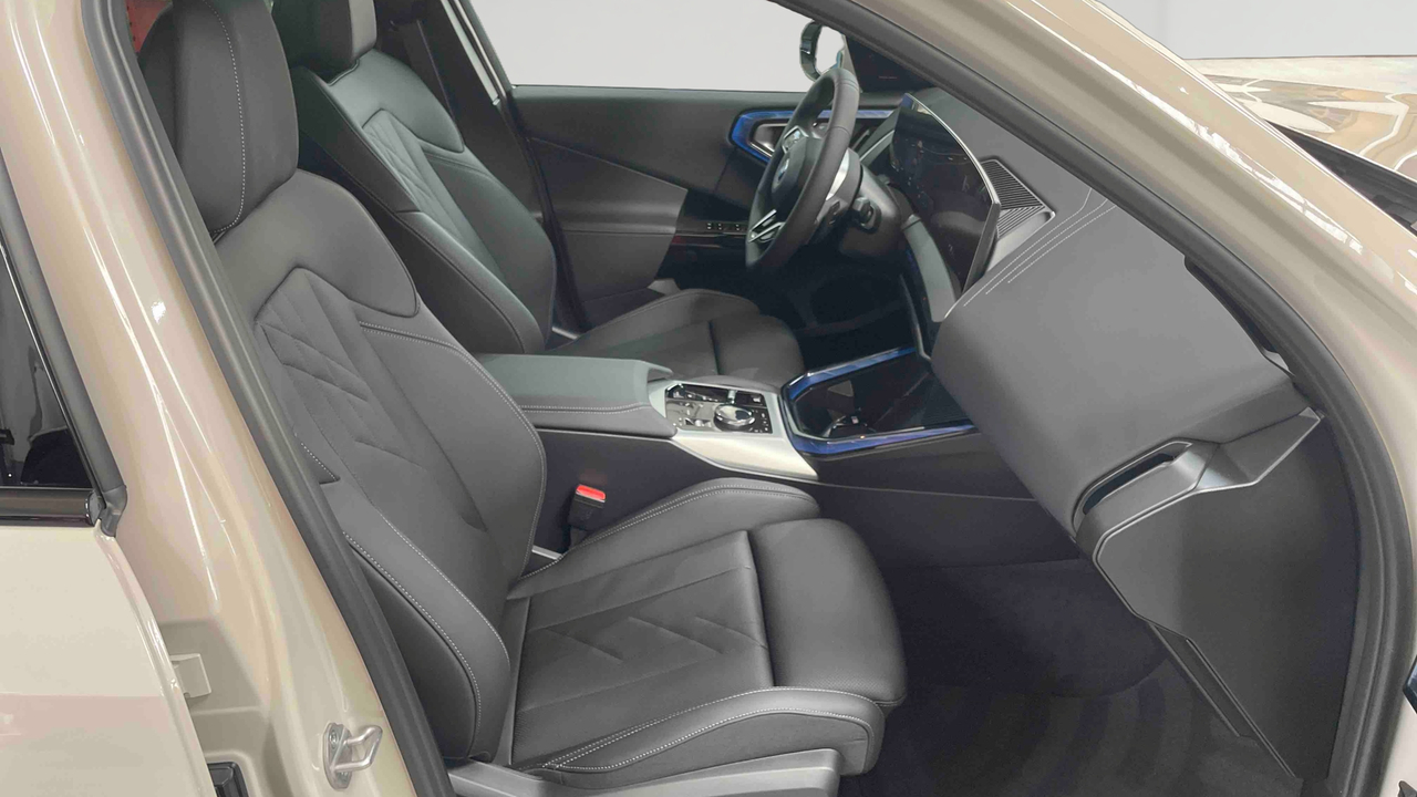BMW X3 30e xDrive 299 ch BVA8 — photo 14