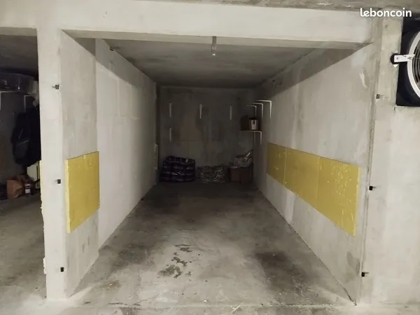 Parking/Box 12m2