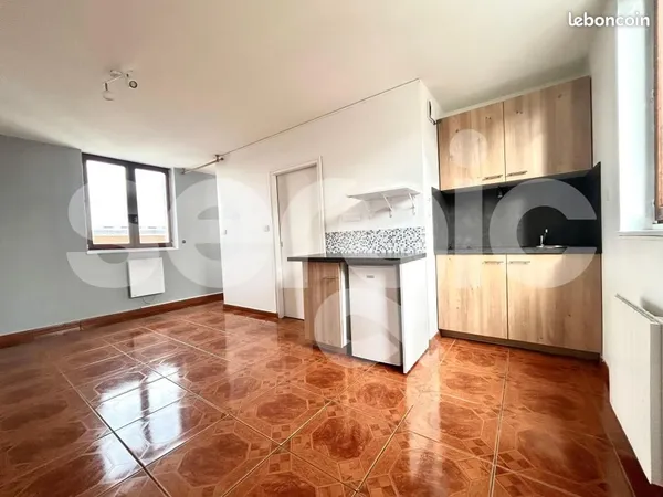 Studio 1 pièce 24 m²