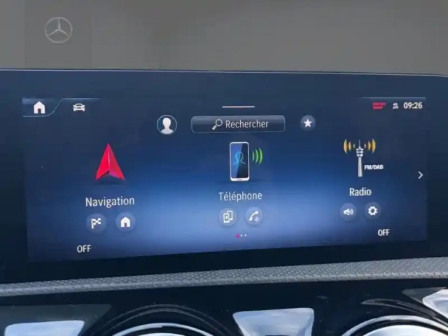 Mercedes Classe A 200 amg line — photo 19