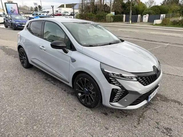 Renault Clio tce 90 ch gsr2 — photo 7
