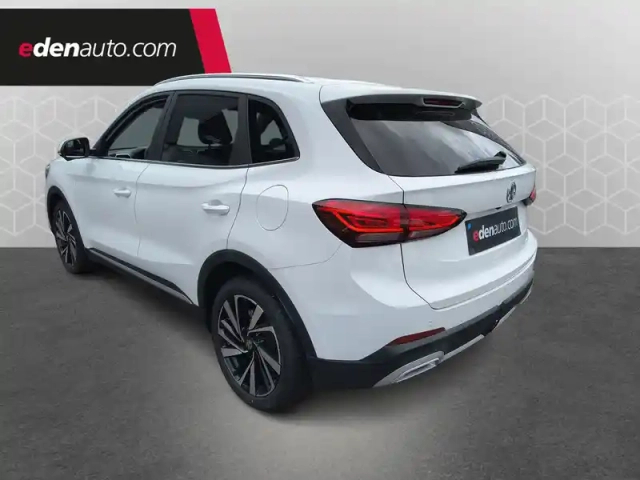 Mg Zs 1.5 l hybrid+ 197 ch — photo 12