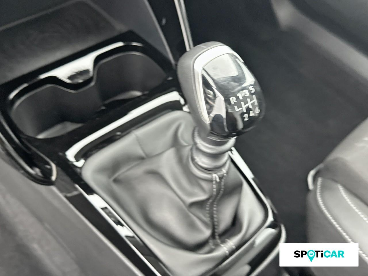 Citroën C3 1.2 turbo 100ch max — photo 14