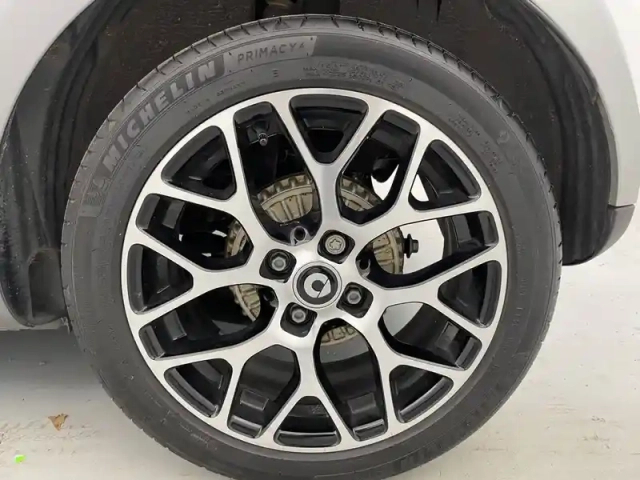 Smart Fortwo coupé 82 ch — photo 16