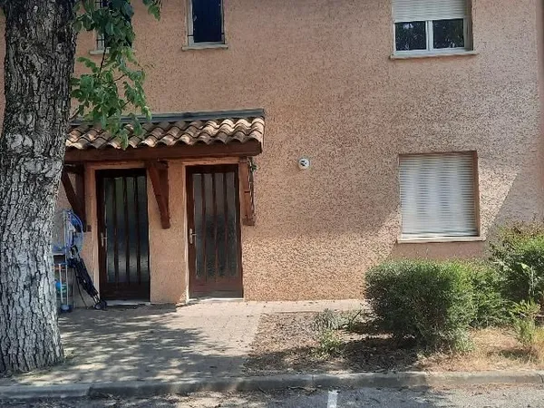 St bonnet de mure maison