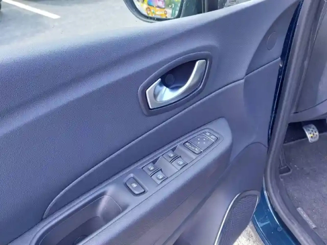 Renault Captur tce 130 fap — photo 9