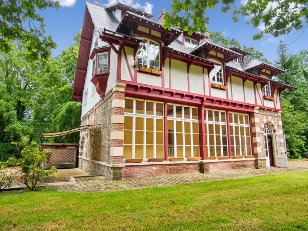 À Montévrain, une propriété hors du temps