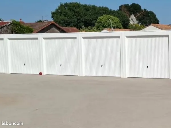 Garages ou Box en béton a louer