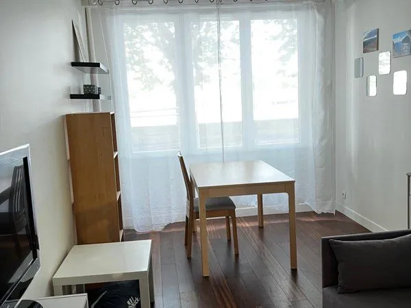 Location appartement meublé Paris 16