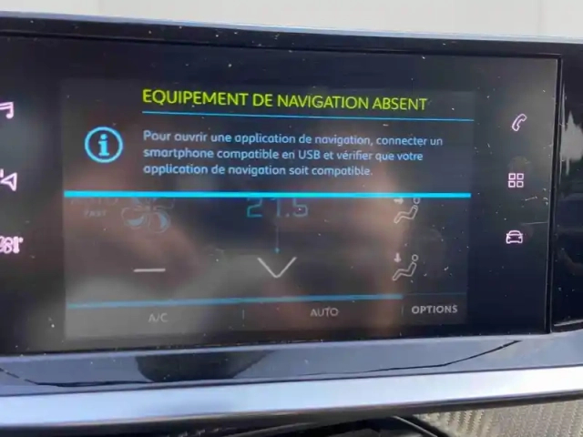 Peugeot 208 e- 136ch style — photo 13