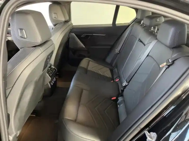 Bmw Serie 5 série 5 i5 340ch m sport edrive40 — photo 13