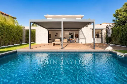 Villa 5 pièces 160 m²