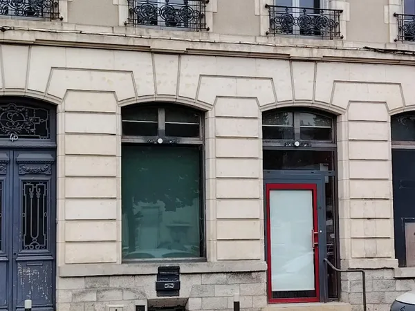 Maison 1 pièce 131 m²