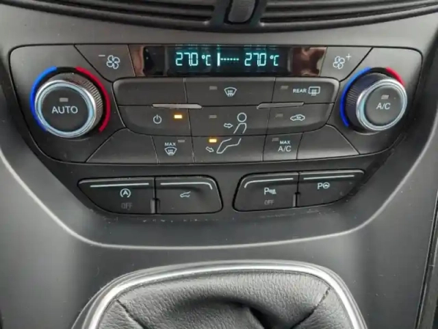 Ford Kuga 1.5 flexifuel-e85 150ch stop&amp;start st-line 170g 4x2 euro6.2 — photo 8