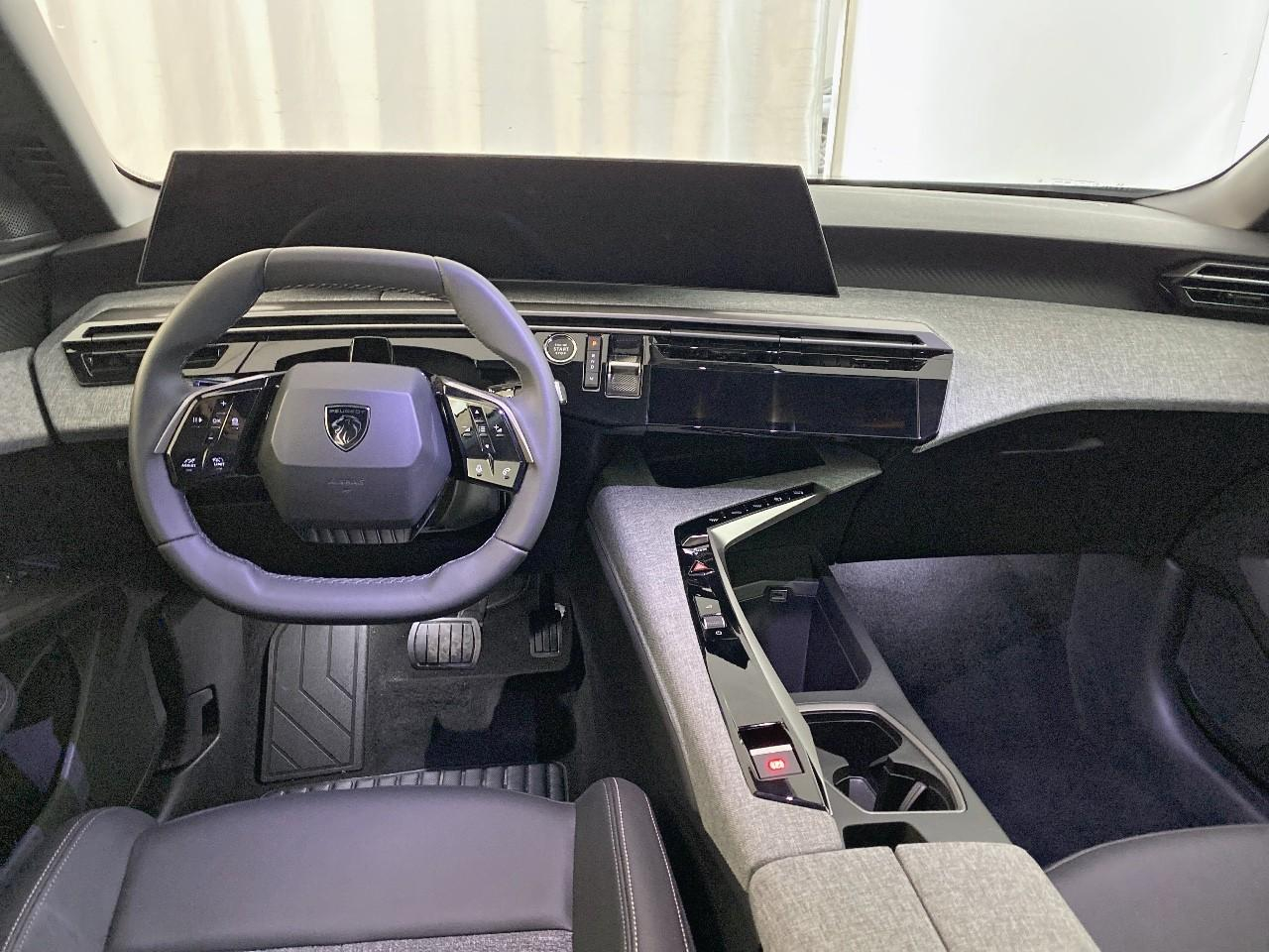 Peugeot 5008 hybrid 145 ch e-dcs6 allure — photo 8