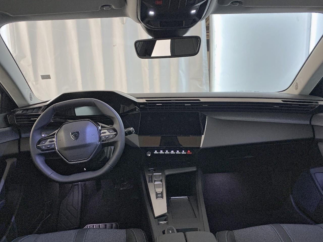 Peugeot 308 hybrid 145 e-dcs6 allure — photo 8