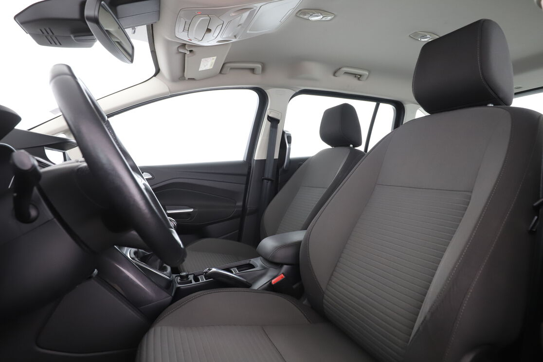 Ford Grand C-Max 1.0 EcoBoost Titanium BV6 — photo 9