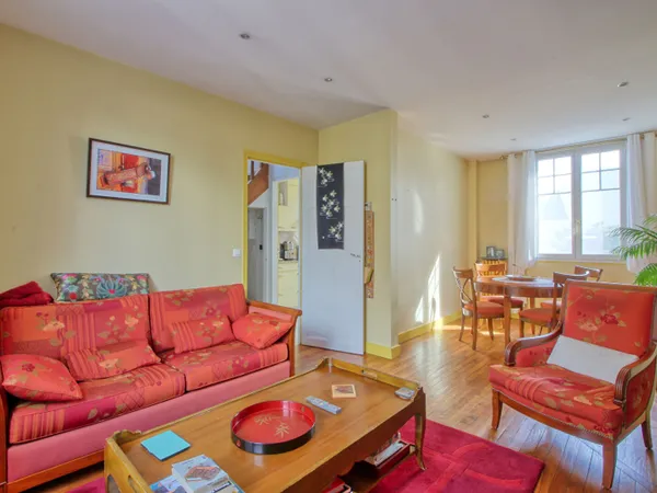 Maison Chatenay Malabry 6 pièce(s) 104.12 m2