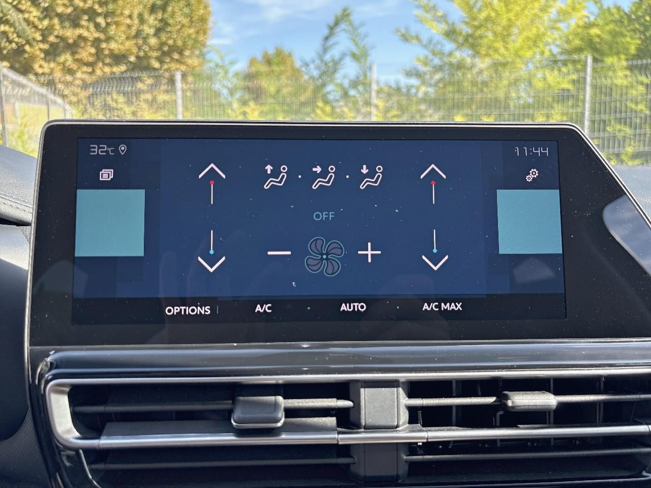 Citroën C5 Aircross hybrid rechargeable 225ch shine e-eat8 — photo 29