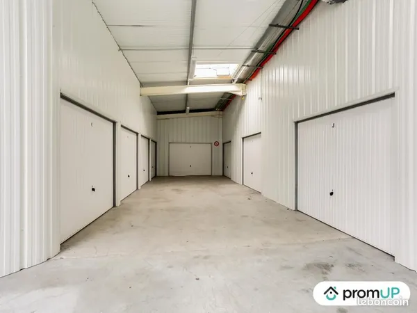 Local 1460 m²