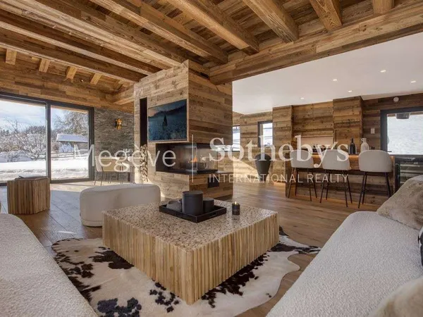 Chalet 7 pièces 300 m²
