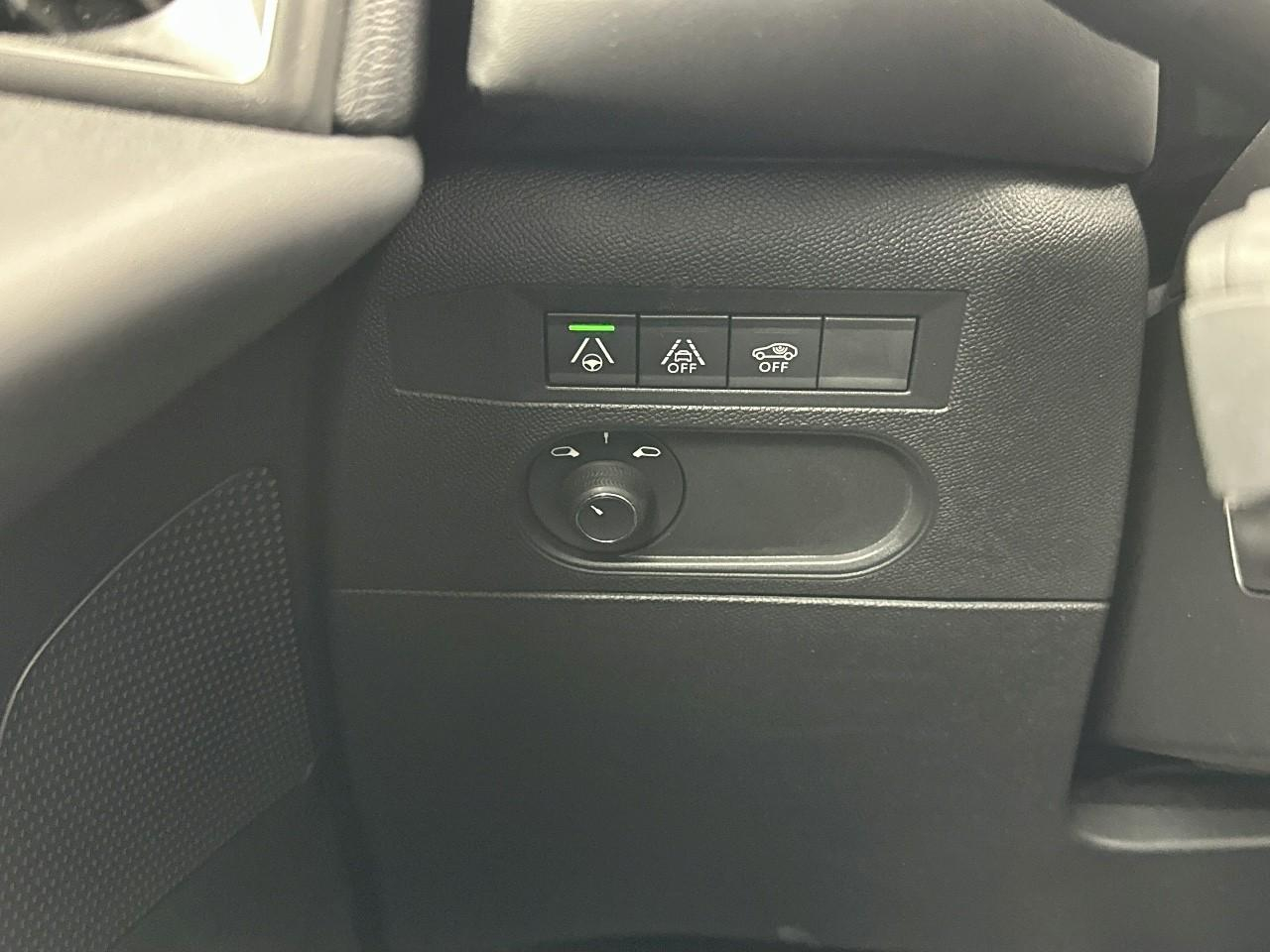 Ds Ds 3 crossback puretech 155 eat8 louvre — photo 15