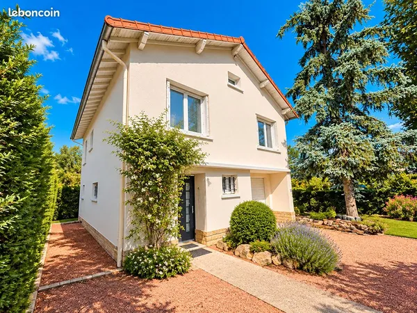 Maison 3 pièces 81 m²