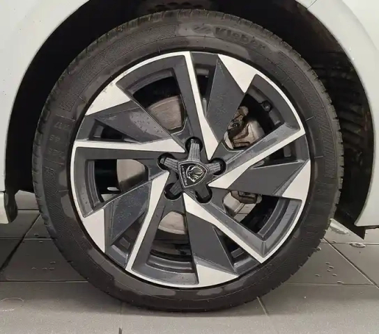 Peugeot 308 sw bluehdi 130ch s&amp;s eat8 — photo 18