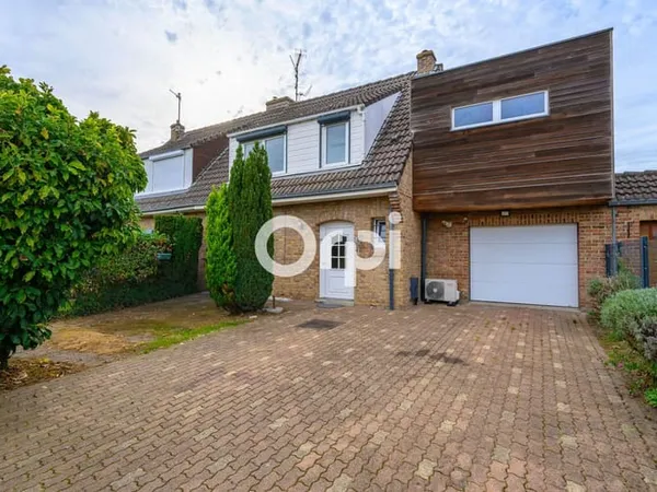 Maison 6 pièces 140 m²