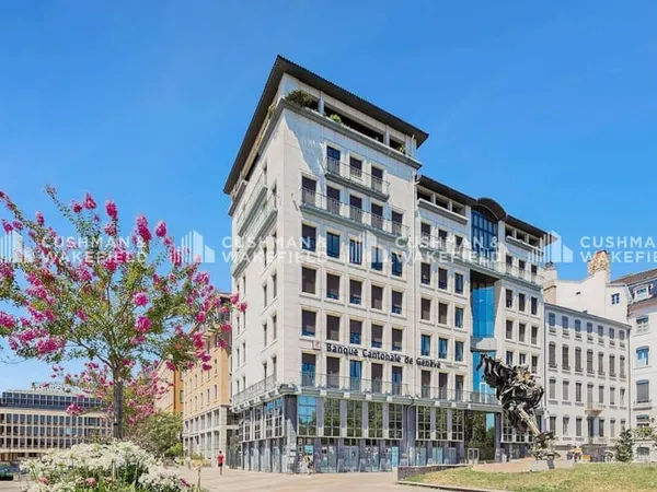 Bureaux 504 m²