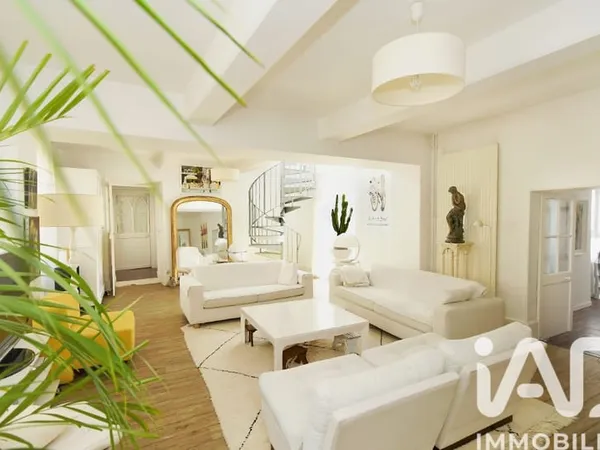 Maison 7 pièces 165 m²