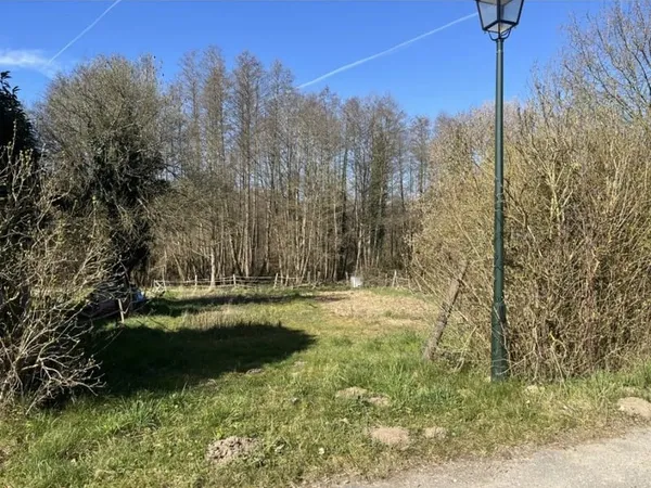 Terrain 1070 m²