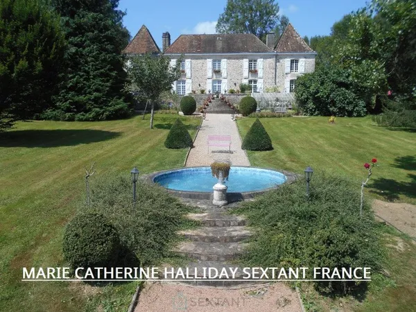 Château 7 pièces 333 m²
