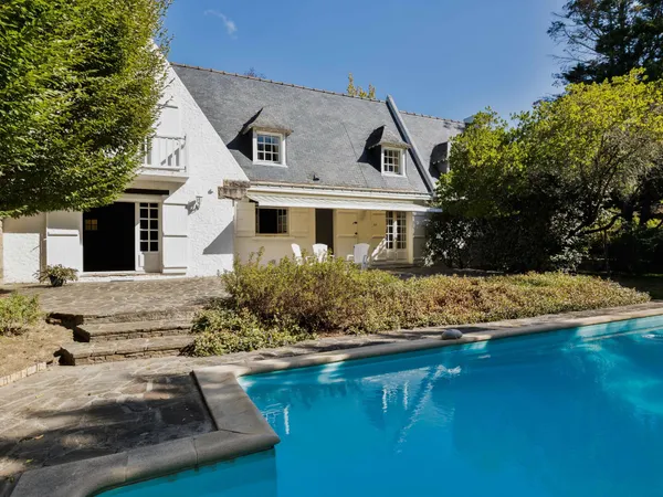 GUÉRANDE - DOMAINE PRIVÉ - Maison familiale avec piscine