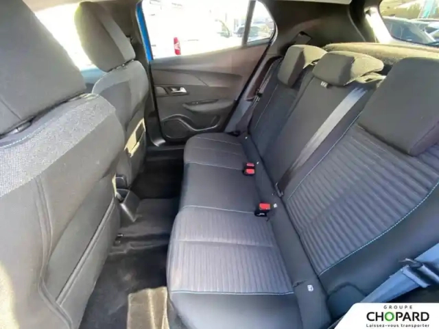 Peugeot 2008 puretech 100 s&amp;s bvm6 — photo 26