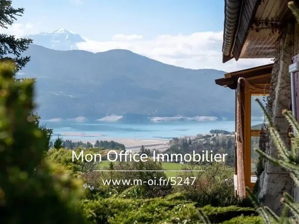 Maison 6 pièces 200 m²