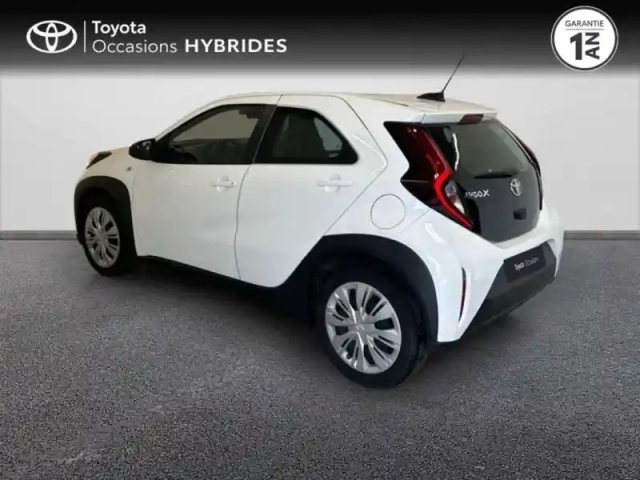 Toyota Aygo X 1.0 vvt-i 72ch dynamic — photo 2