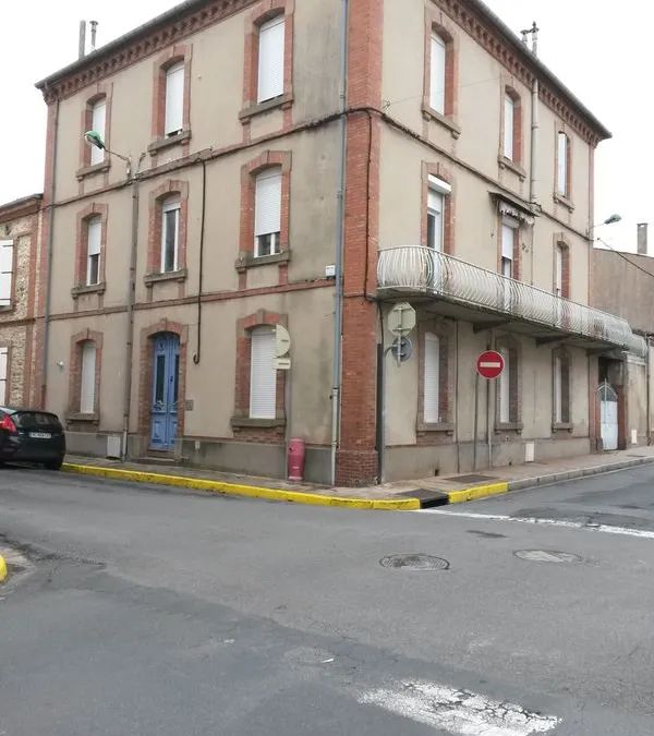 Photo 2