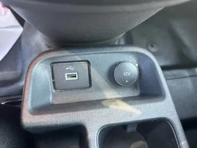 Ford Transit Connect fourgonnette l2 1.0e 100ch e85 trend business nav — photo 20