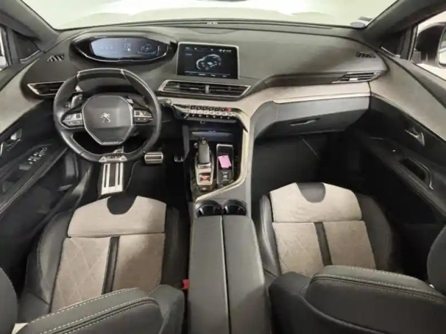 Peugeot 3008 hybrid4 300ch gt e-eat8 — photo 7