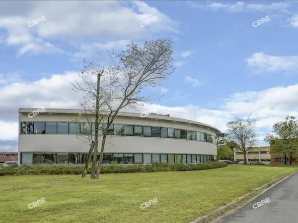 Bureaux 184 m²