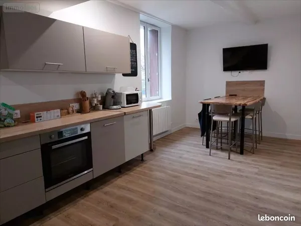 🏡 Colocation entre filles - Orléans Centre (Quartier Madeleine)