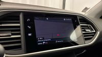 Peugeot 308 1.5 BlueHDi 130ch S&S Allure Business EAT8 2 PLACES — photo 18