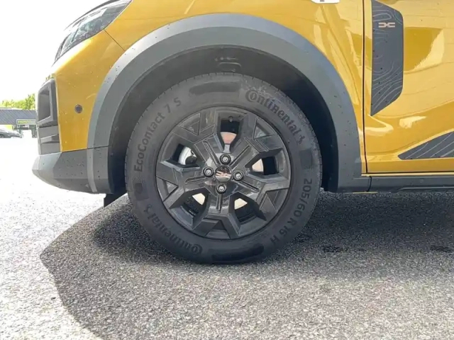 Dacia Sandero eco-g 120 auto — photo 12