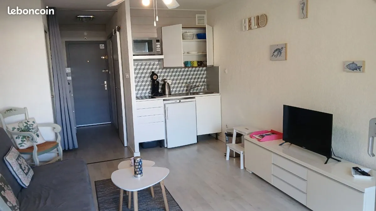 Photo 1
