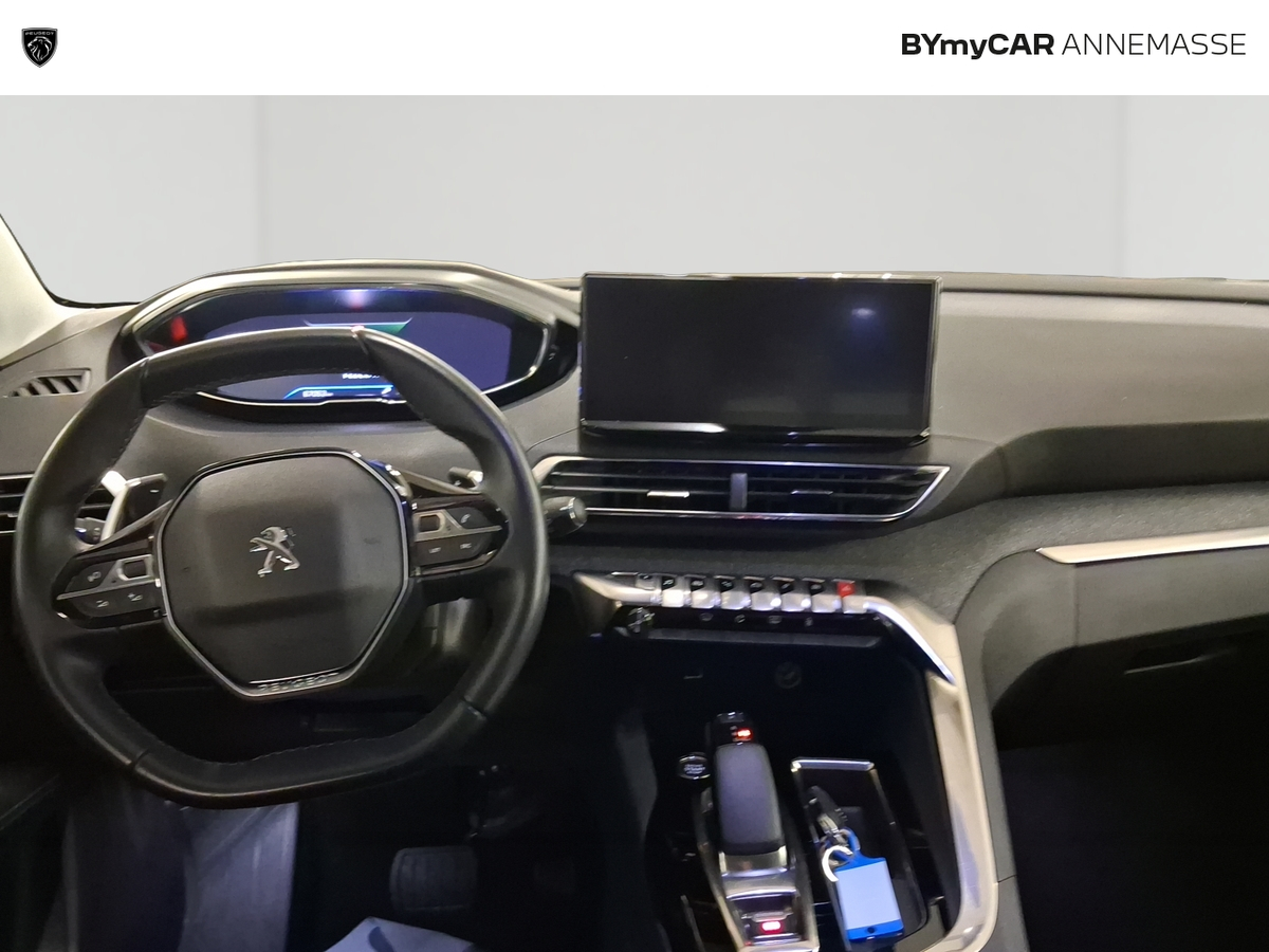 Peugeot 3008 Hybrid 225 e-EAT8 — photo 9