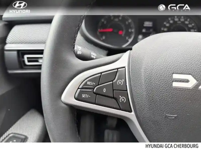 Dacia Sandero 1.0 eco-g 100ch expression -24 — photo 10