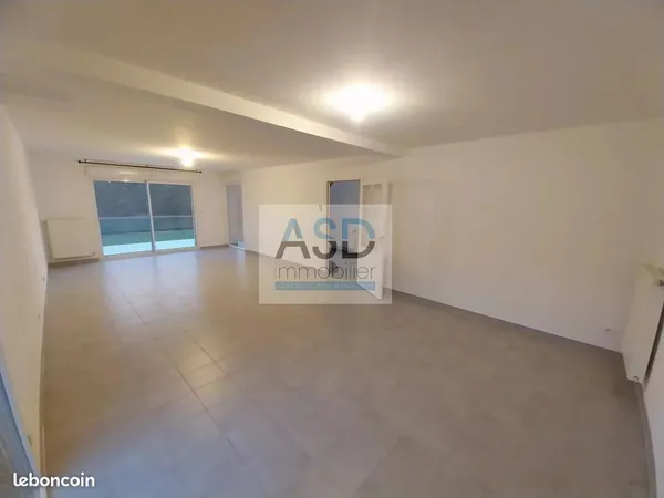 Maison 5 pièces 145 m²